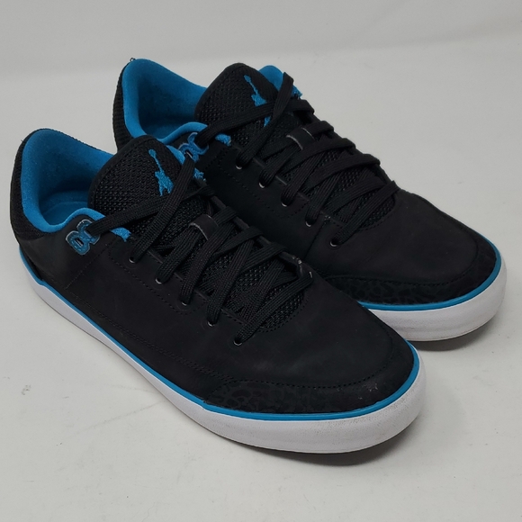 Jordan Other - Jordan Men's Size 8 Black and Blue Court Sneakers